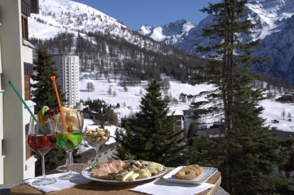 Hotel Sud Ovest Colle Colle Sestriere Exterior foto
