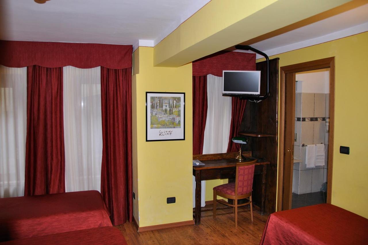 Hotel Sud Ovest Colle Colle Sestriere Exterior foto